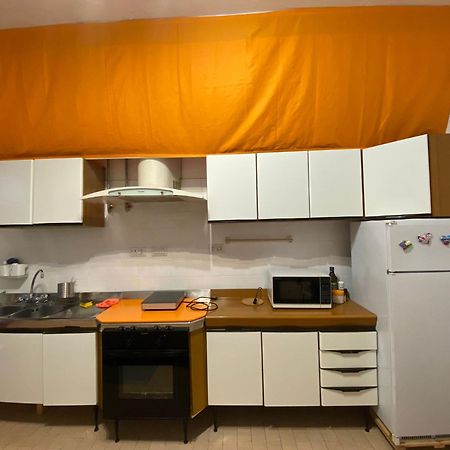 Отель I Feel Orange Леньяно Экстерьер фото